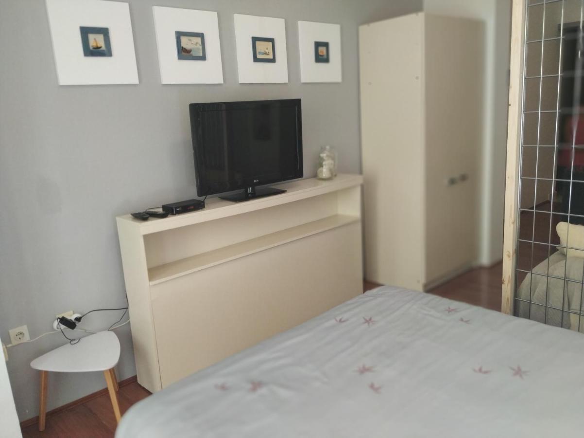 Apartmani Deleut Нови Винодолски Екстериор снимка