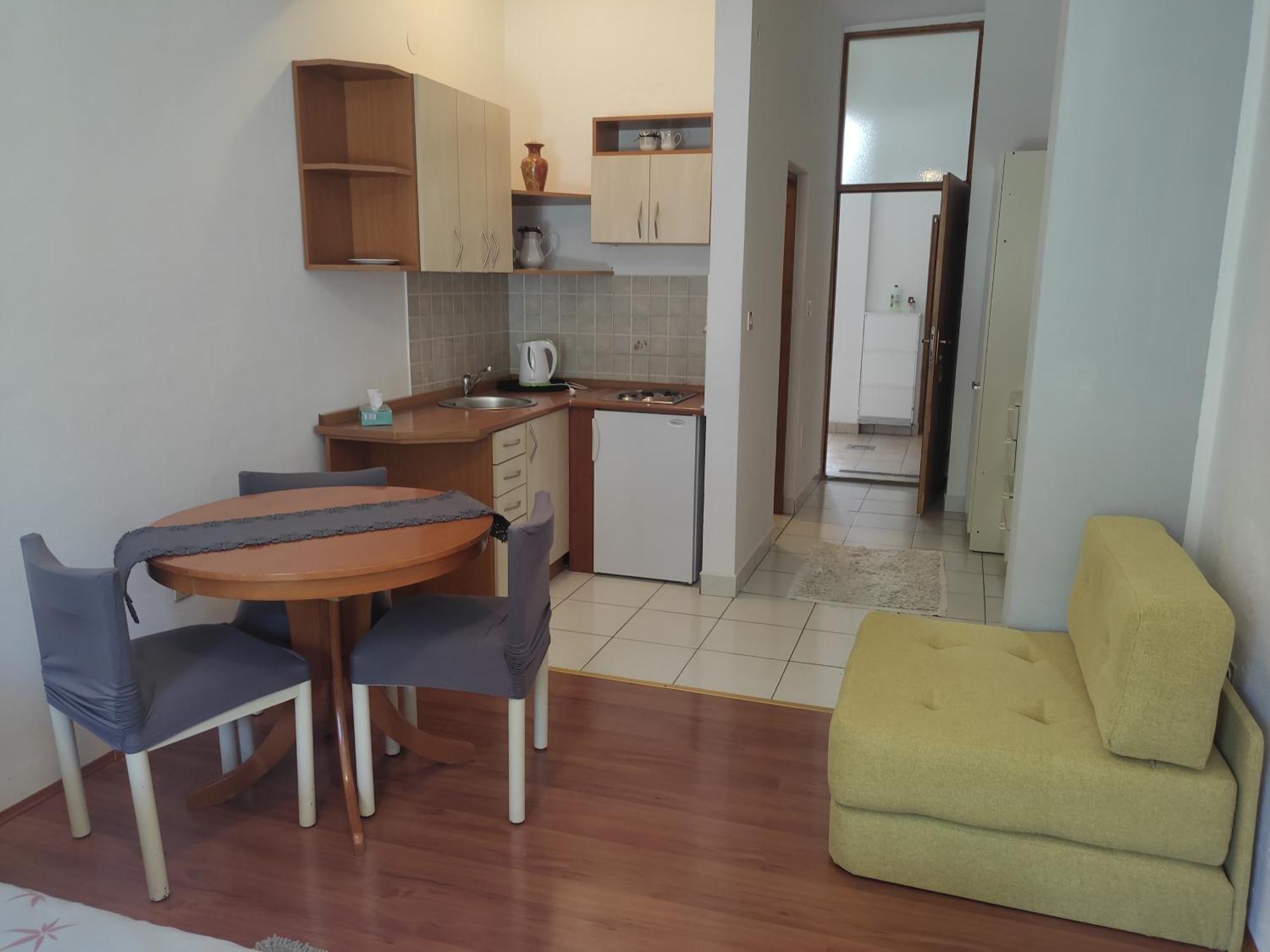 Apartmani Deleut Нови Винодолски Екстериор снимка